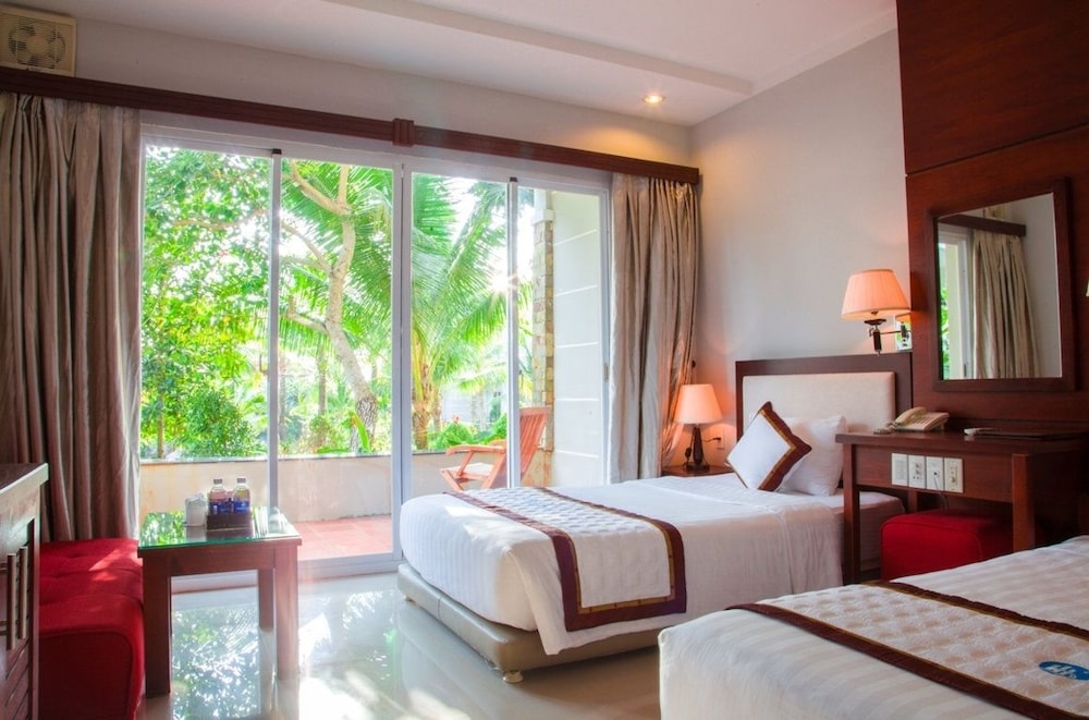 Hoa Binh Phu Quoc Hotel