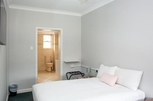 Cringila Hotel