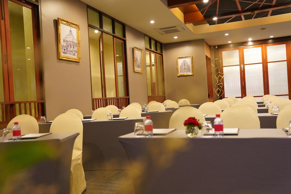 Chateau En Ville Pattaya