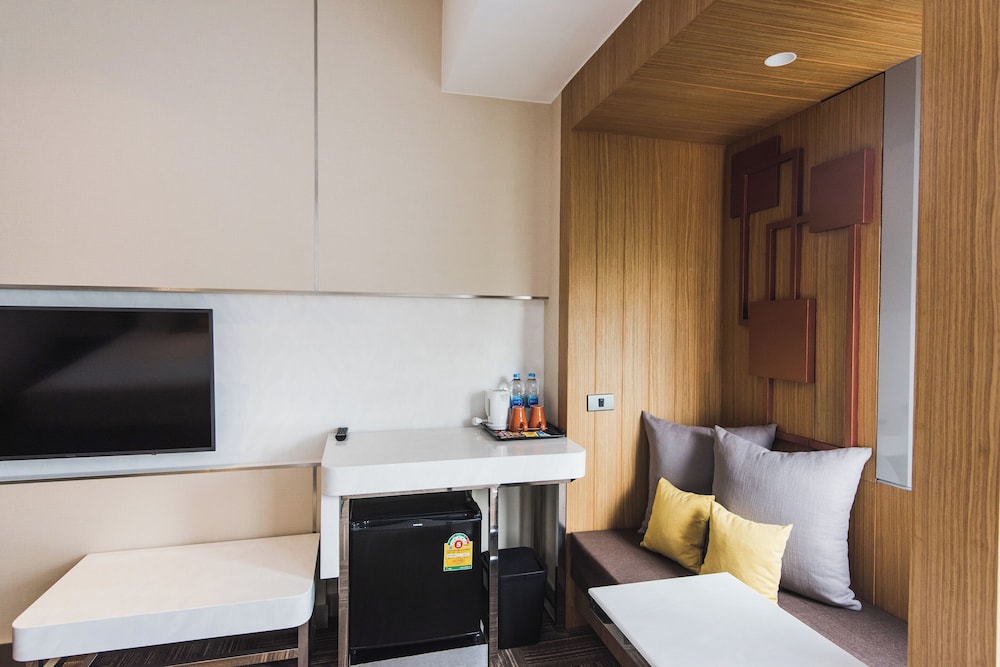 TwoThree A Homely Hotel