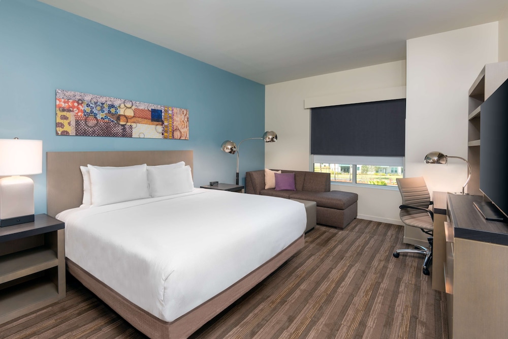 Hyatt House Orlando Airport