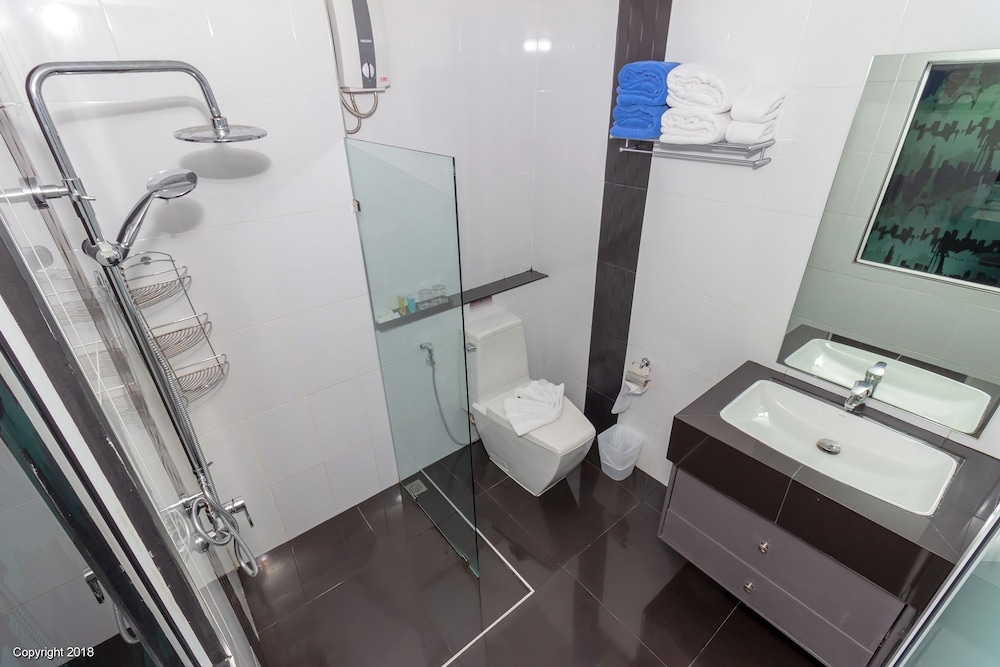 Modern Living Hotel