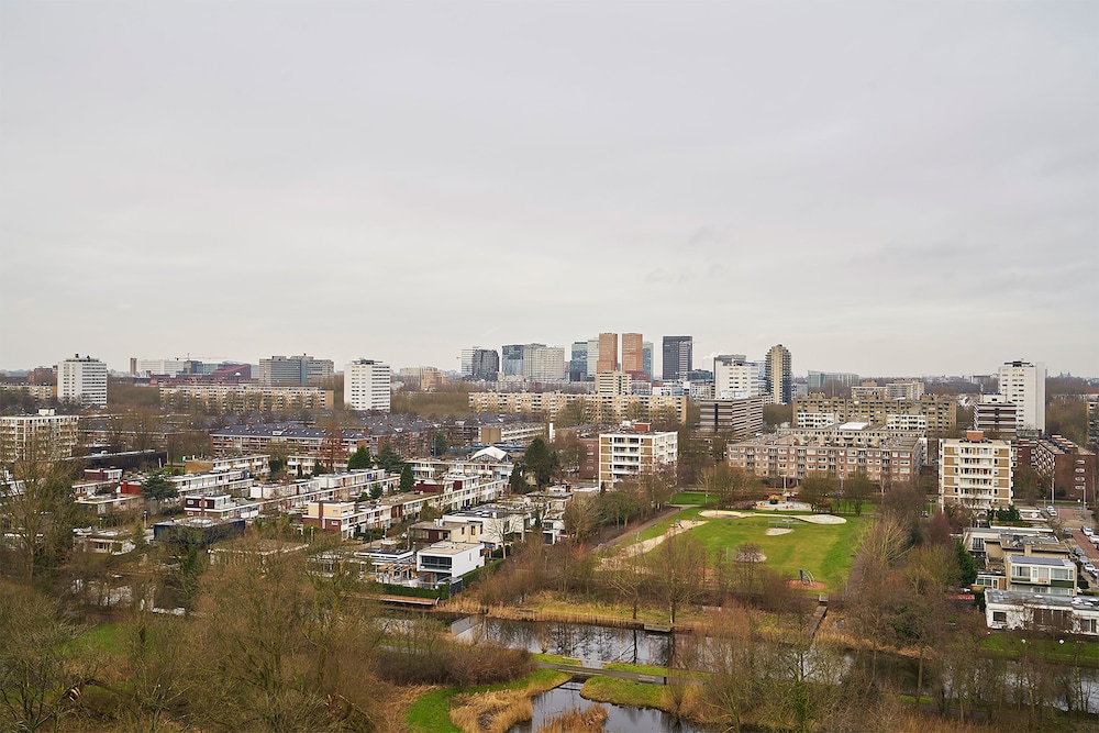 Radisson Hotel & Suites Amsterdam South