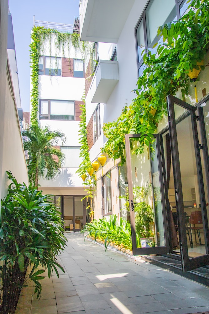OSCAR Boutique Hotel & Apartment