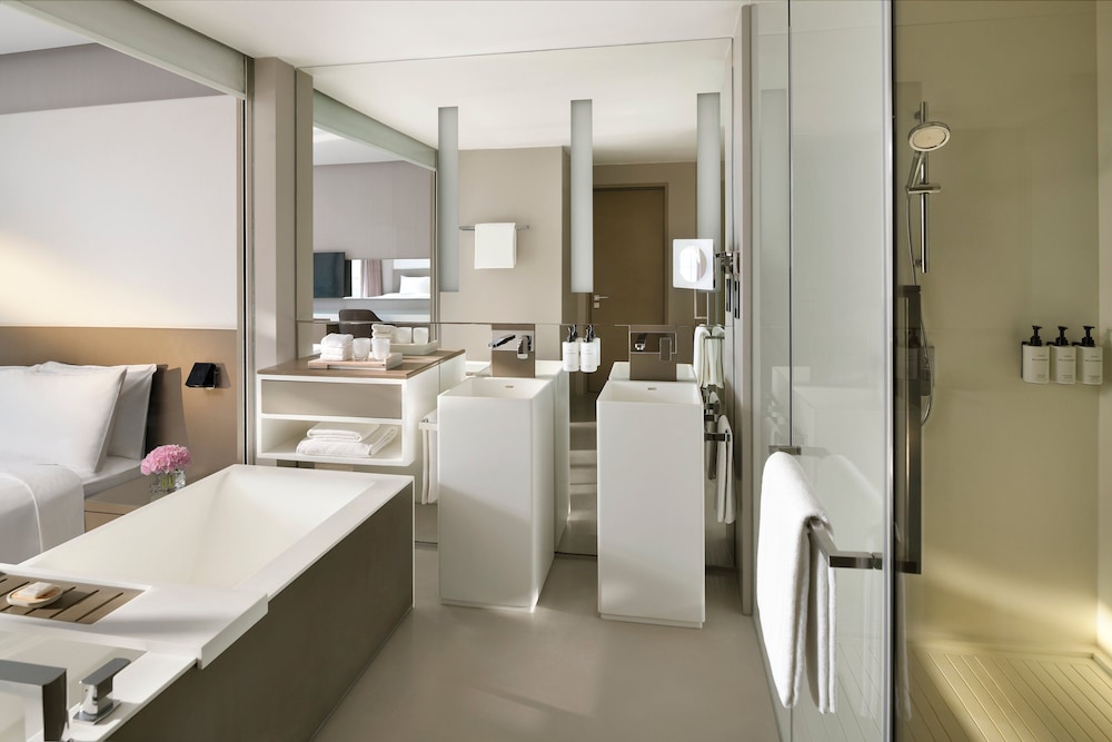 InterContinental Dubai Marina by IHG
