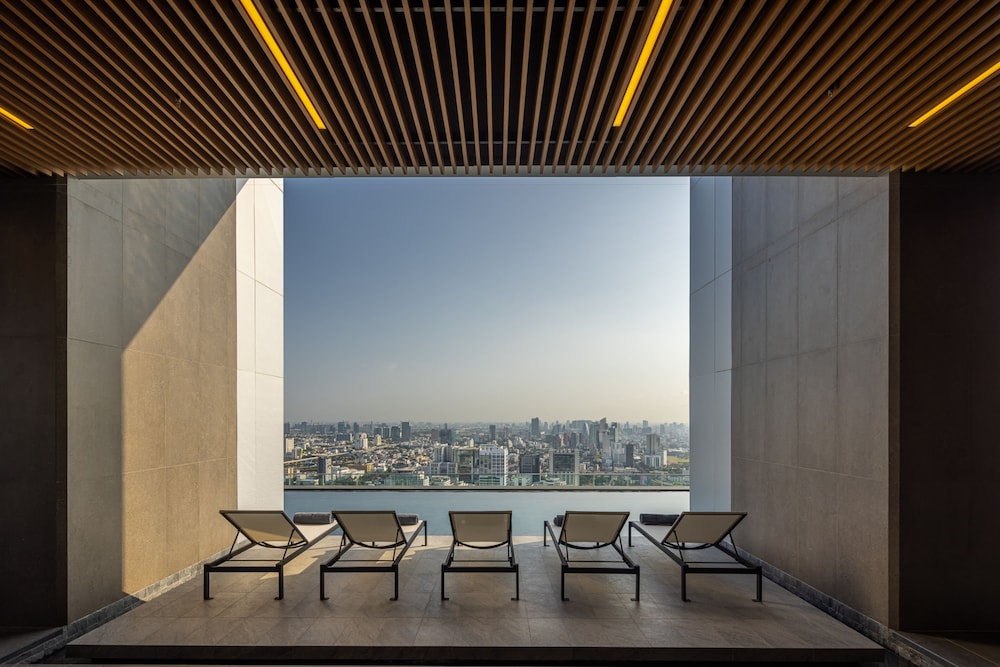Eastin Grand Hotel Phayathai
