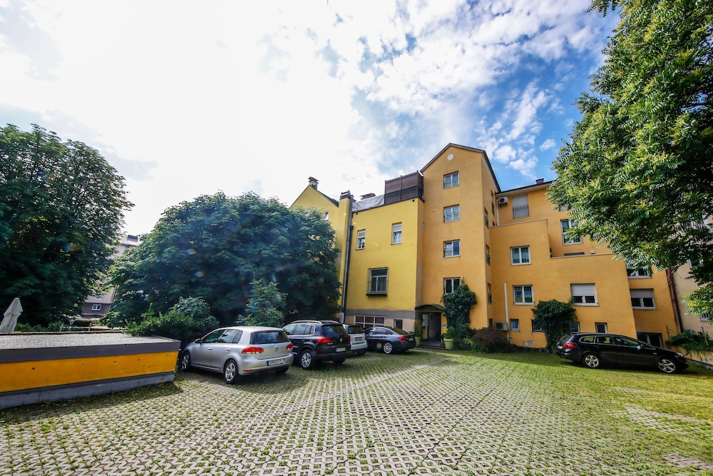 Hotel Lehenerhof Salzburg