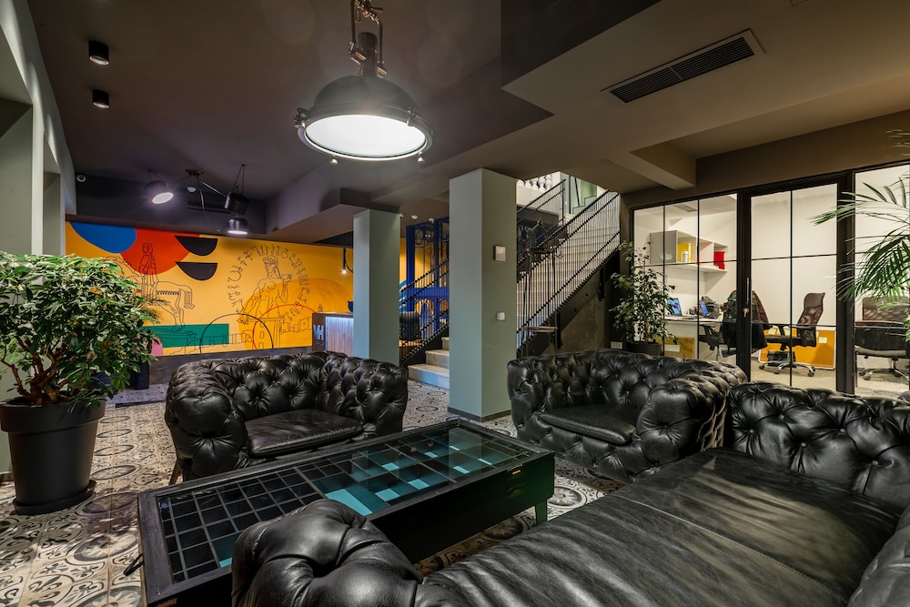 Vera Hills Boutique Hotel