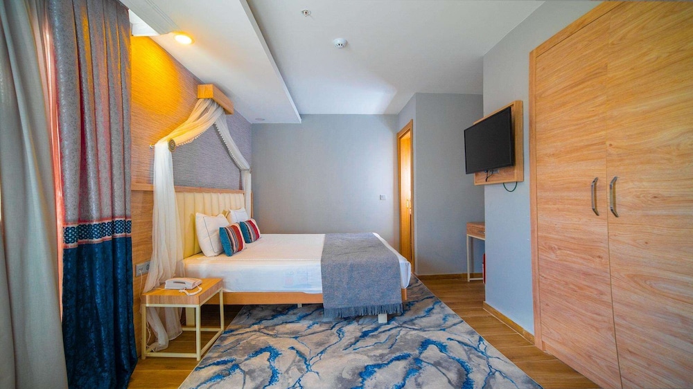 Old Town Point Hotel & Spa Antalya