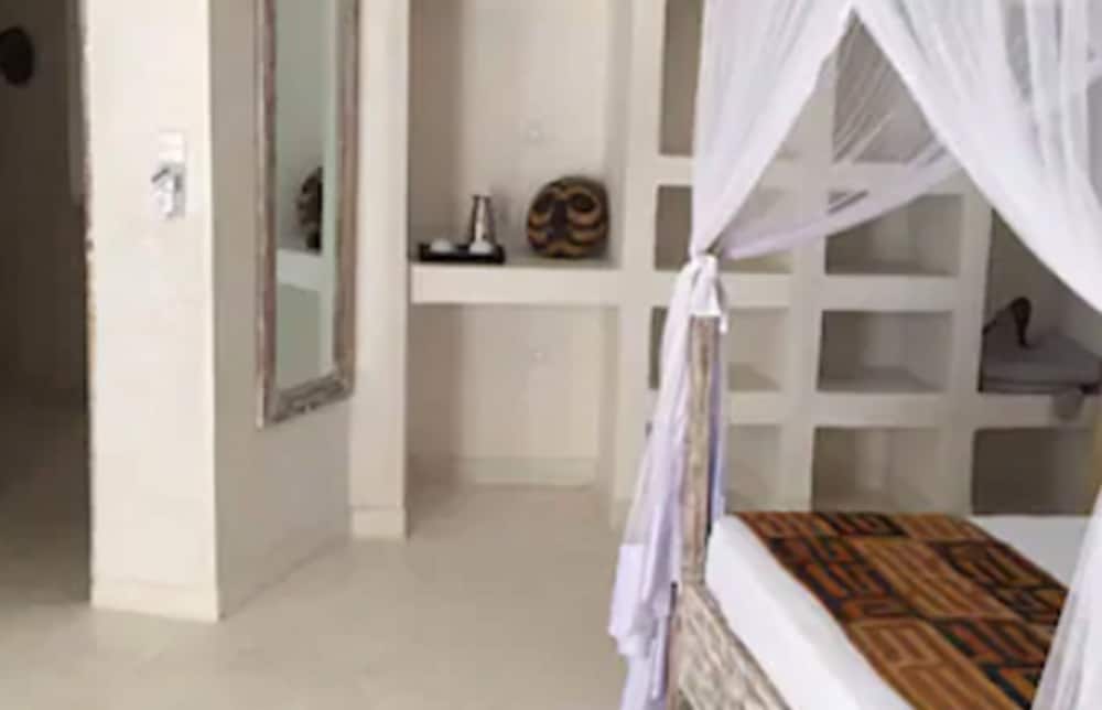 The Villa Luxury Suites Hotel