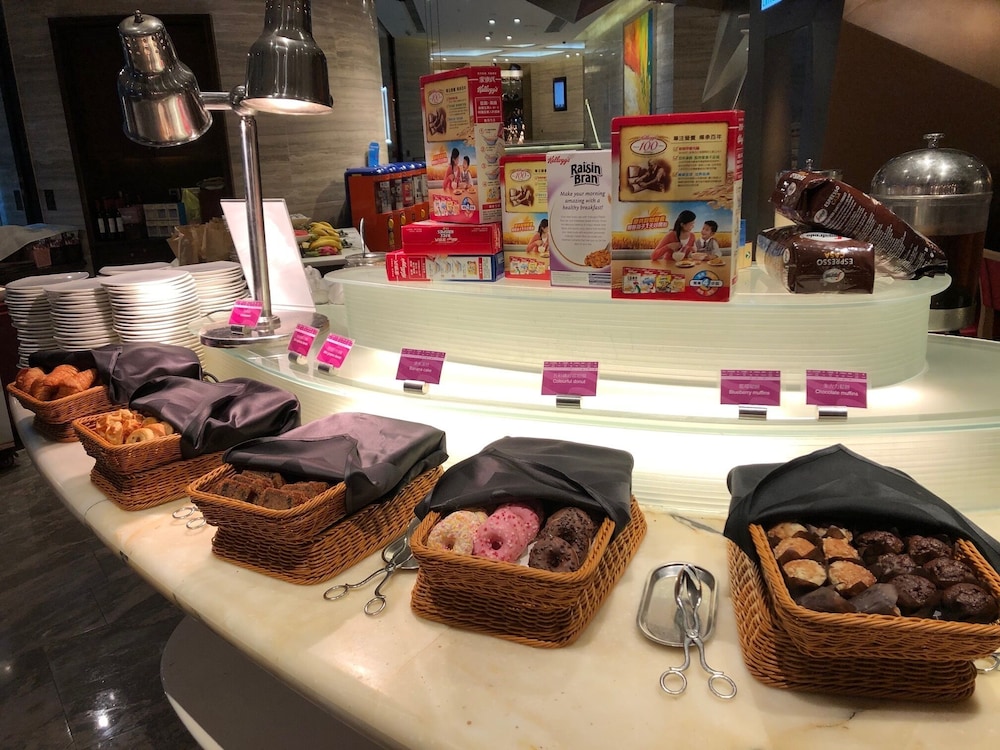 Crowne Plaza Hong Kong Kowloon East by IHG