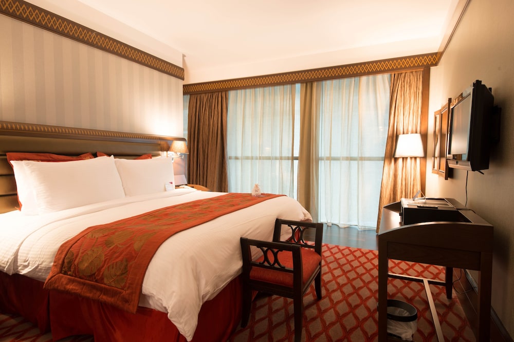 Holiday Inn Kuwait Al Thuraya City by IHG