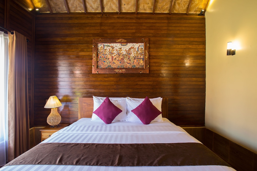 Rijet Villa Beach & Restaurant