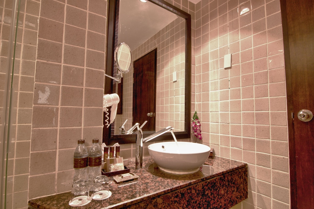 Garden Cliff Resort and Spa