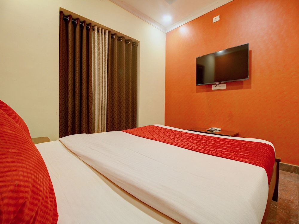 Sivaraja Residency