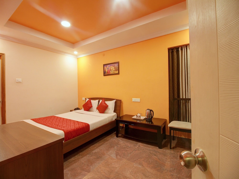Sivaraja Residency