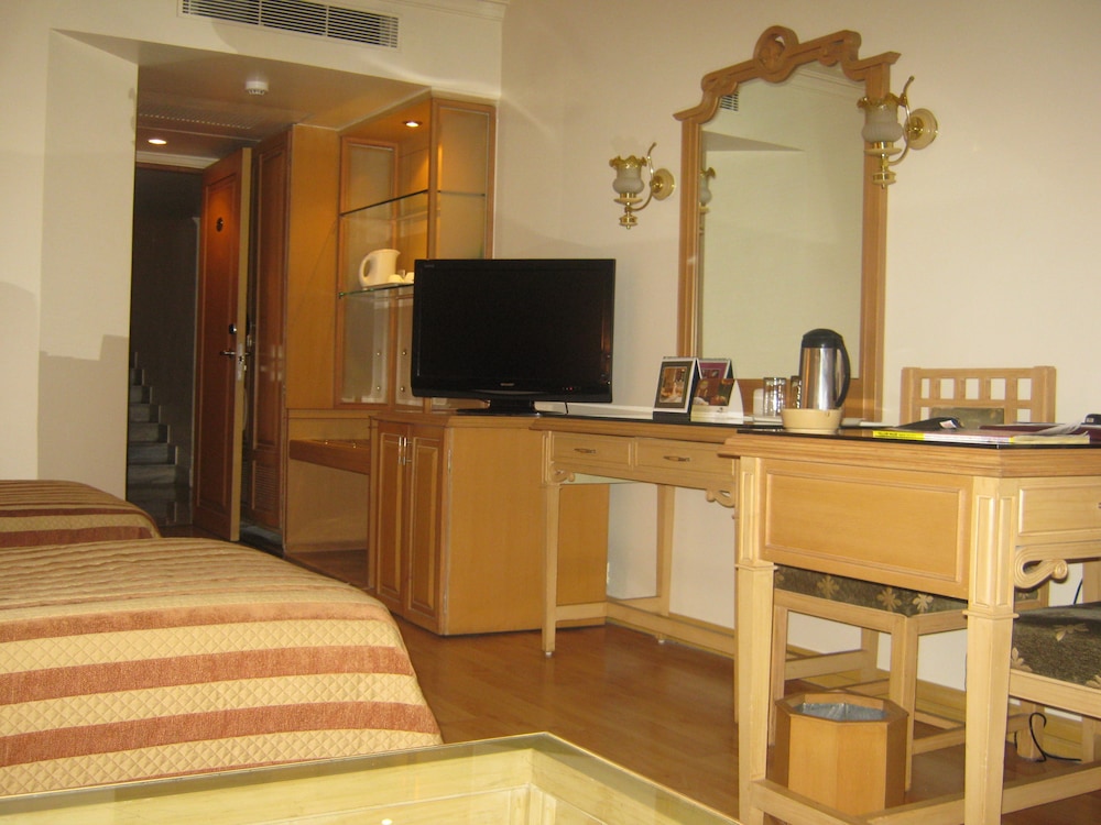 The Pride Hotel Nagpur