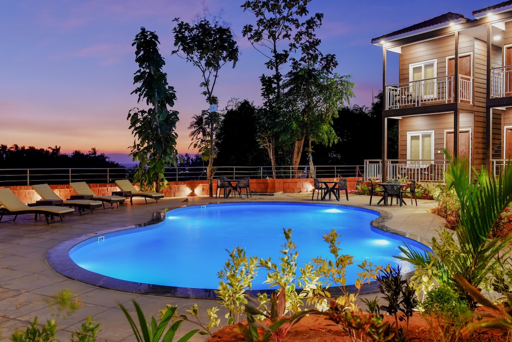 Aurum Resorts Morjim, 500 meters from the beach