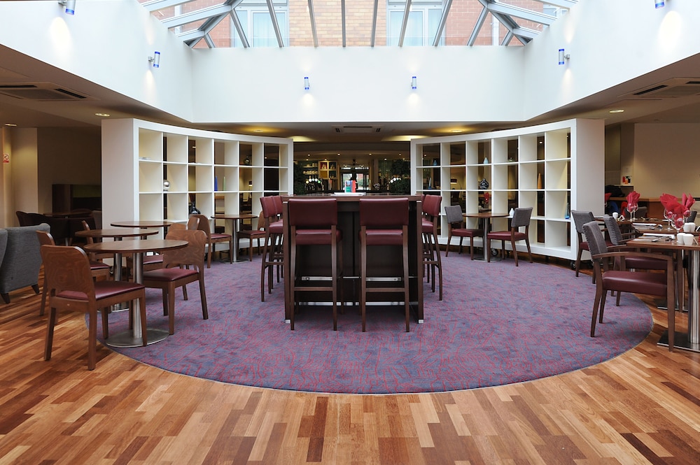 Park Inn by Radisson Birmingham Walsall M6 J9