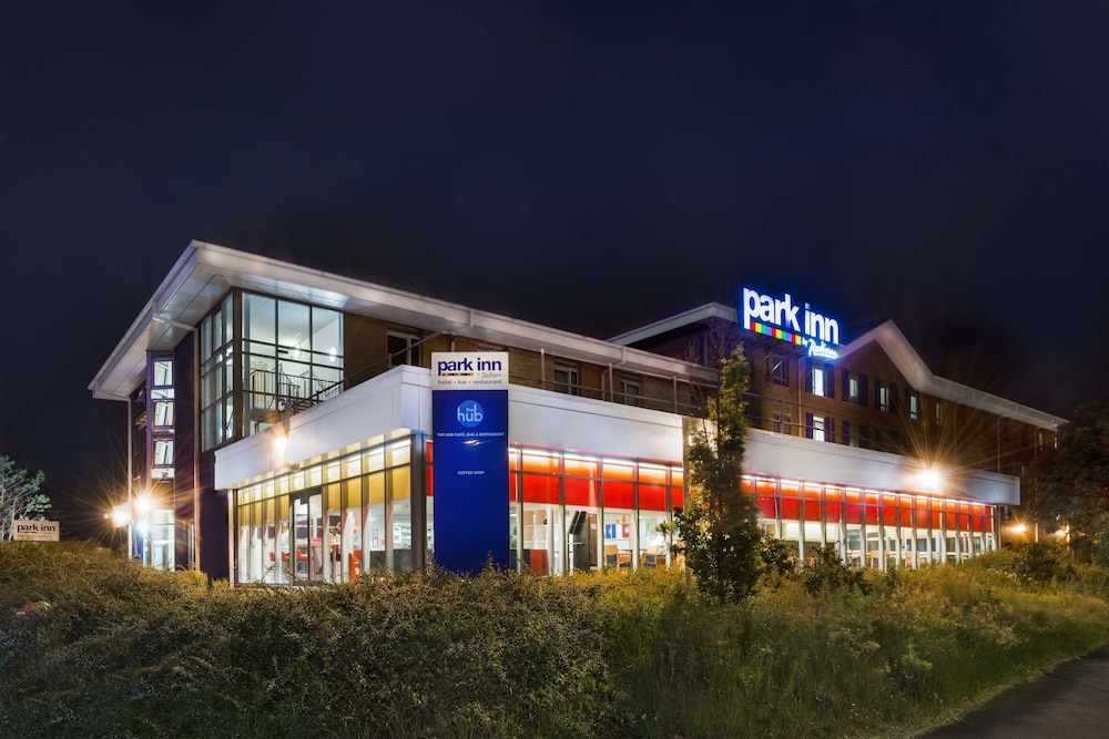 Park Inn by Radisson Birmingham Walsall M6 J9