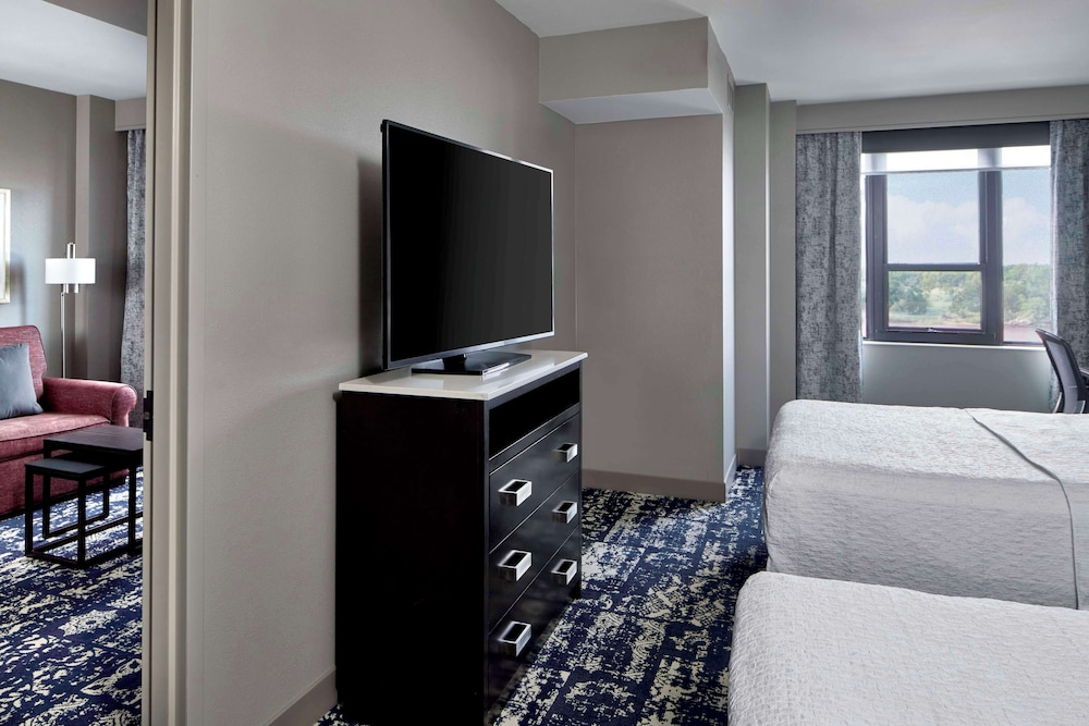 Homewood Suites by Hilton Savannah Historic Dist/Riverfront