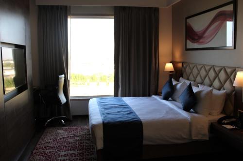 Ramada by Wyndham Gandhidham Shinay