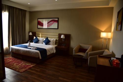 Ramada by Wyndham Gandhidham Shinay