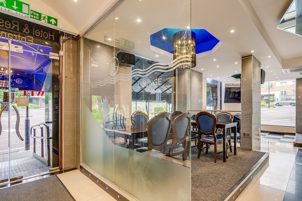 London Star Hotel