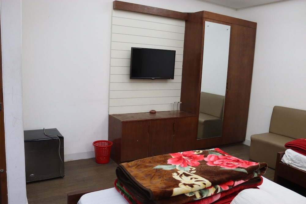Hotel Marina International Ltd