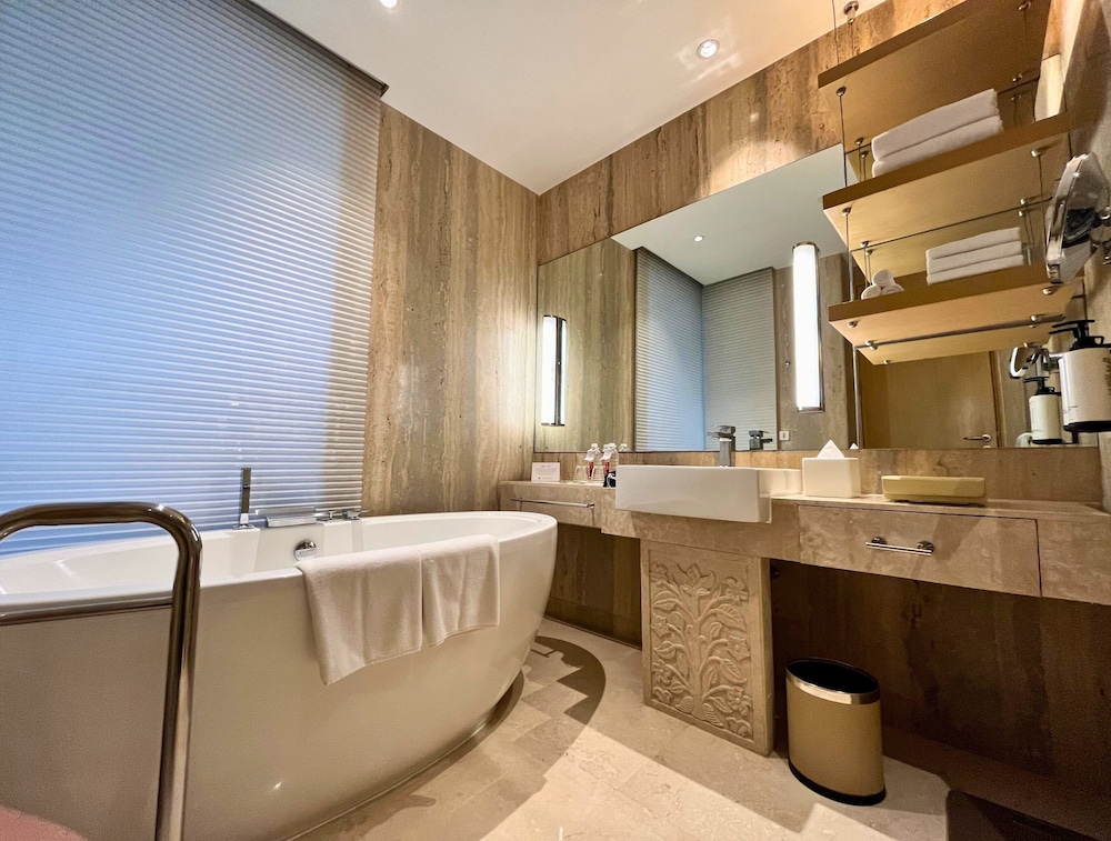 Crowne Plaza Greater Noida, an IHG Hotel