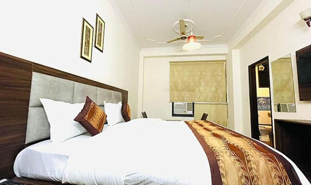 Fabhotel Corporate Stay