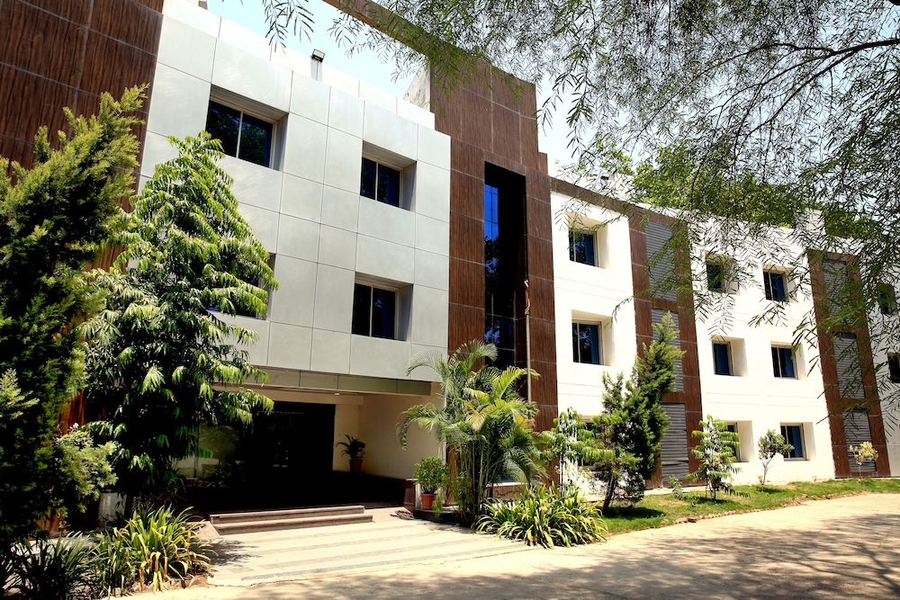 Hotel Shri Ramkrishna Bagh Palace by M Square