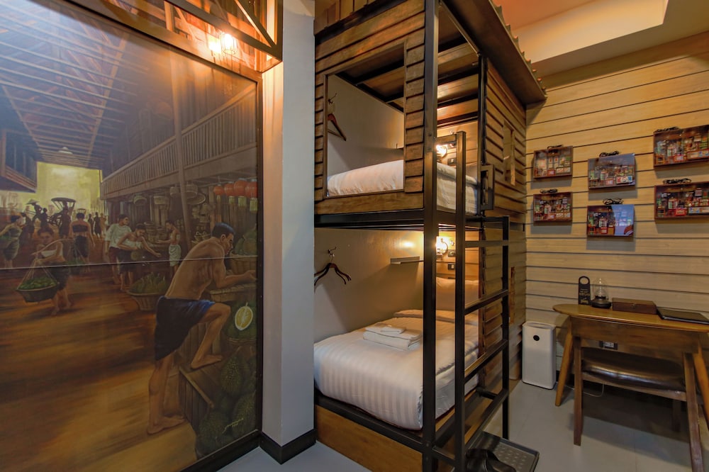 De Phanakron Boutique Hotel