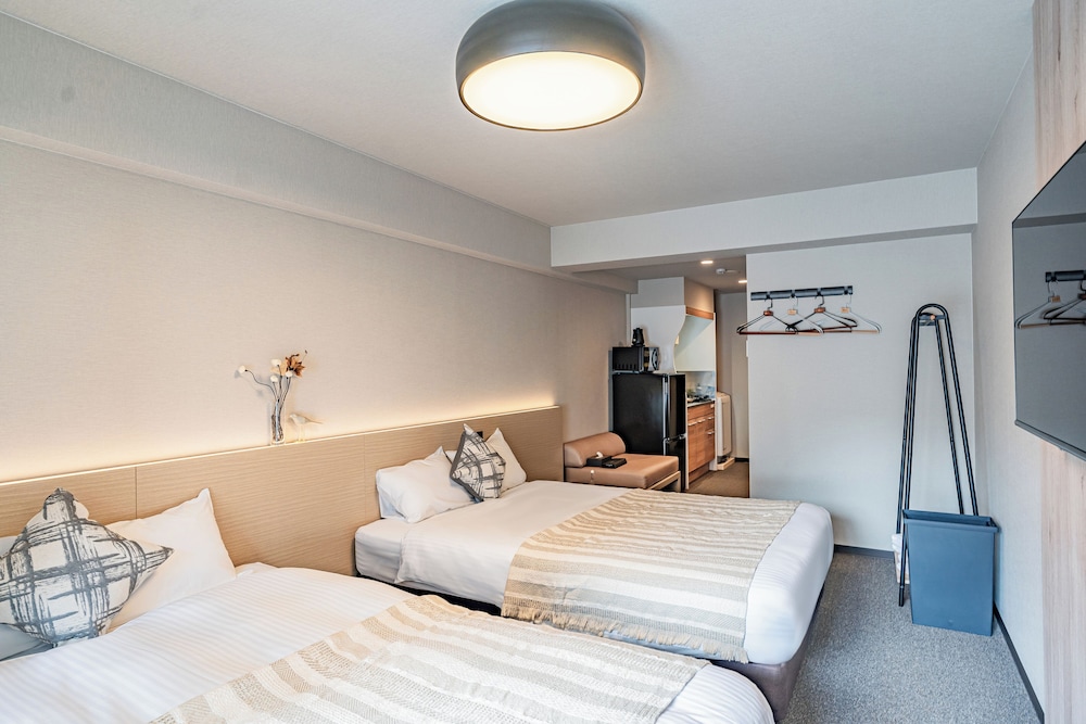 Apartment Hotel 11 Namba Minami III