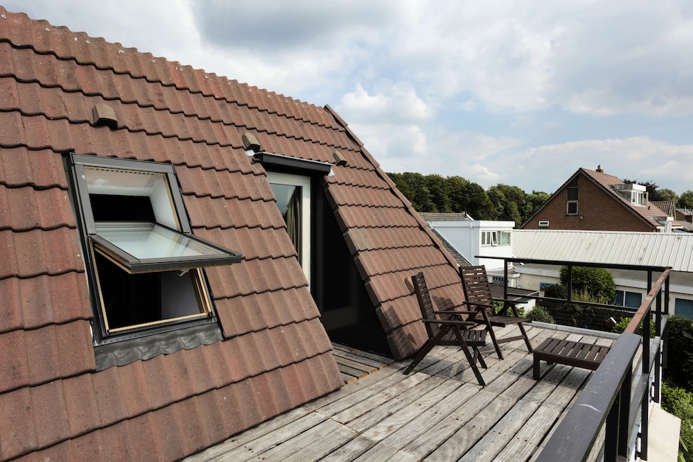 The Lake Hotel Amsterdam Airport