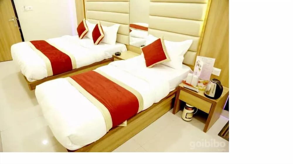 Hotel Pink City