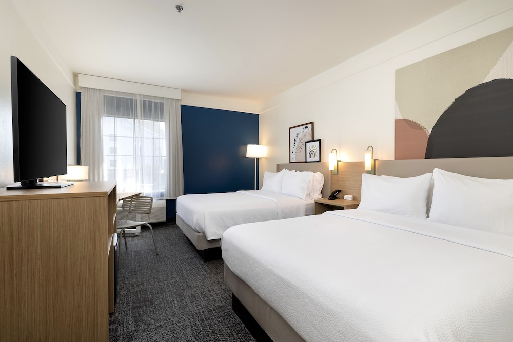 Spark by Hilton Savannah Airport