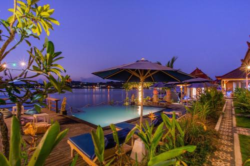 Nusa Veranda Sunset Villas & Restaurant
