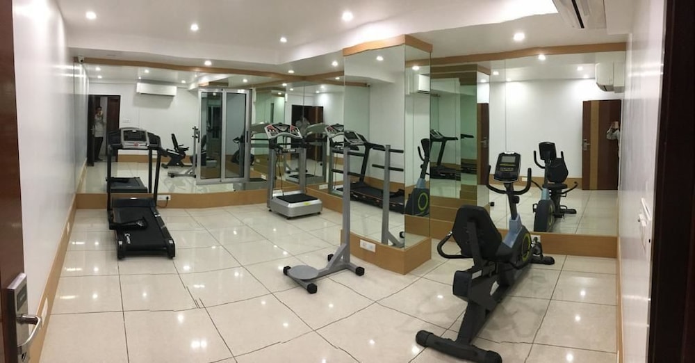Hotel Orange International