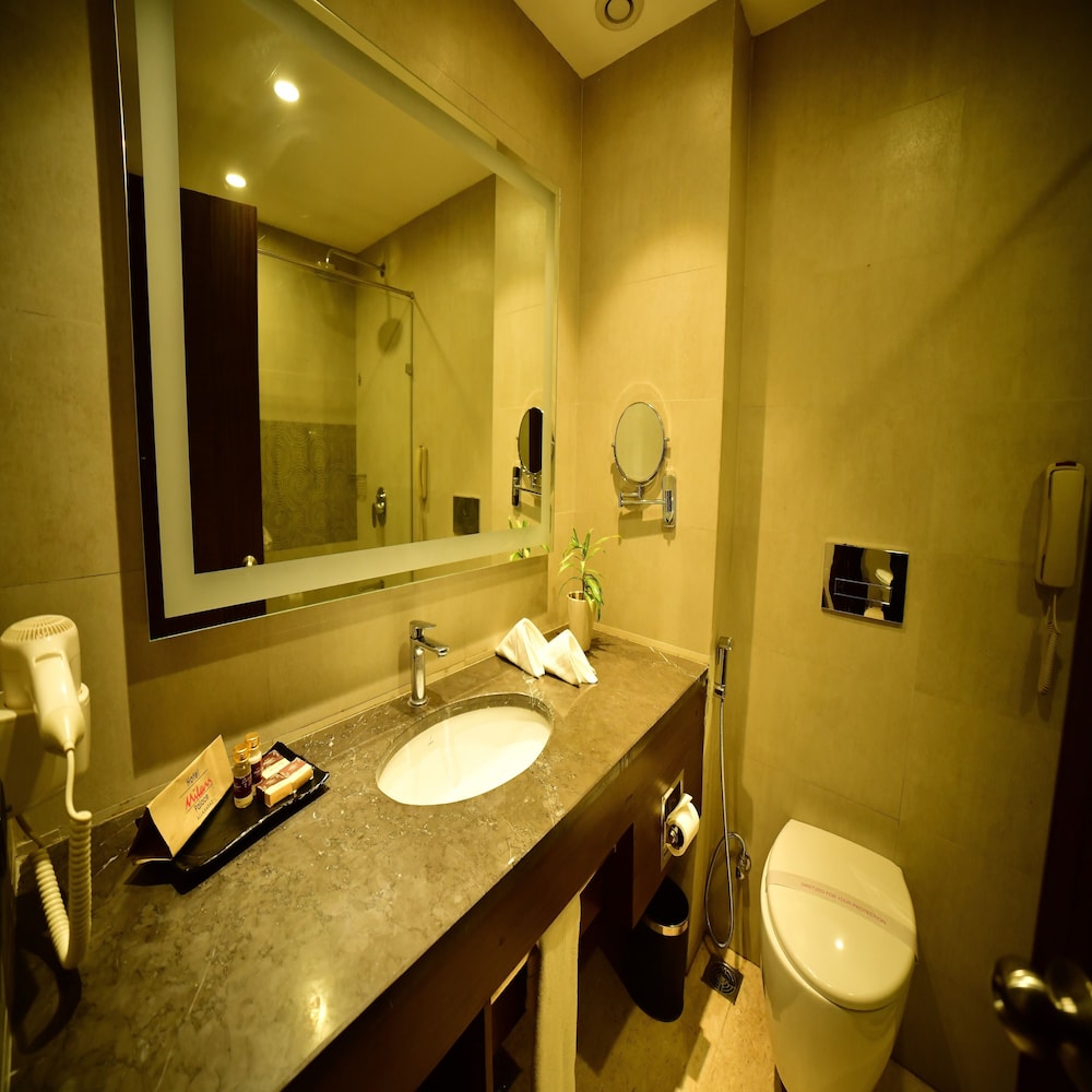 Hotel Milan Palace