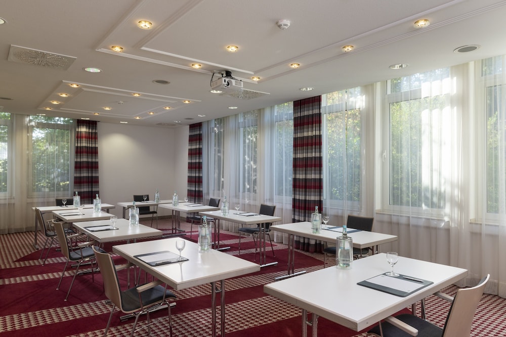 Holiday Inn Frankfurt Airport Neu Isenburg