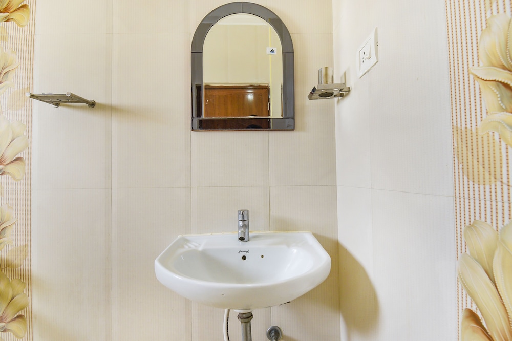  FabHotel Sri Krishna Residency