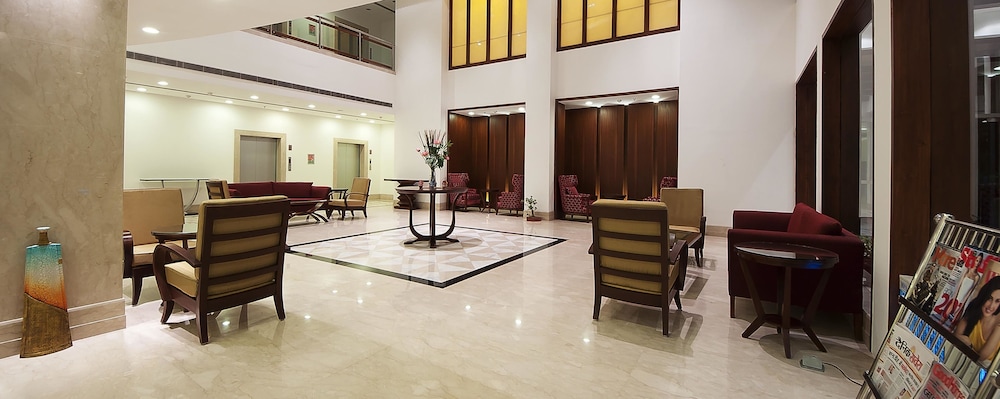 The Golden Plaza hotel & Spa