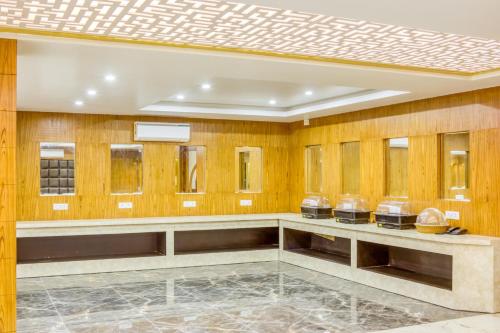 Zip By Spree Hotels Grand Legacy Prime