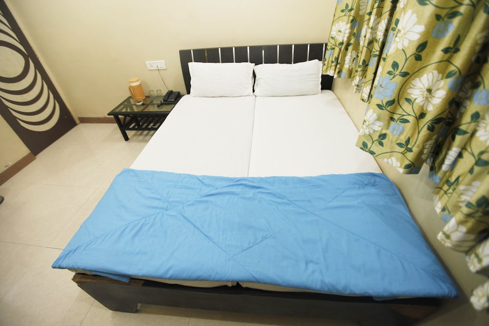 Hotel Al Madina Palace