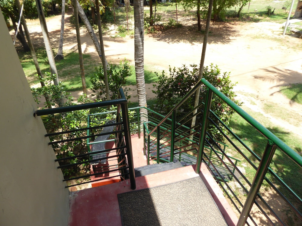 Riviera Resort