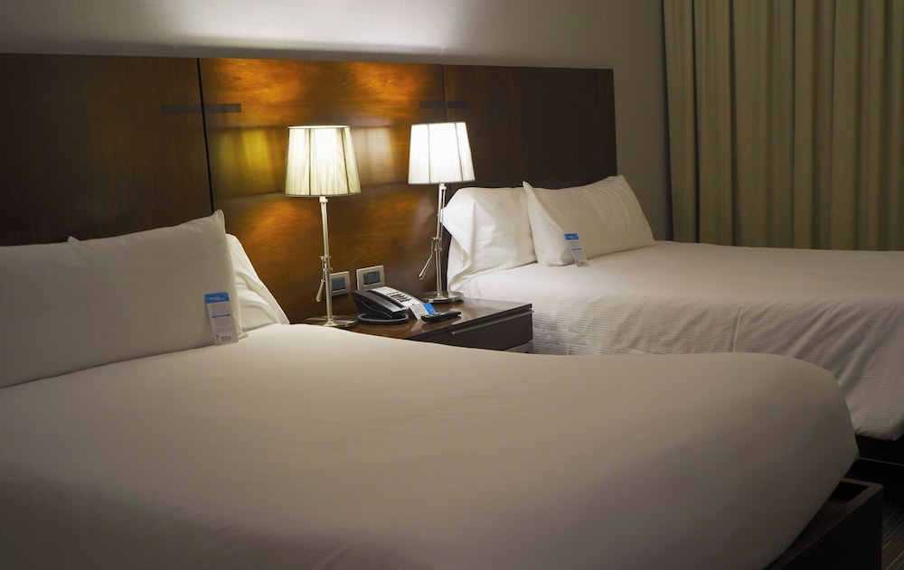 Hilton Garden Inn Santiago Airport