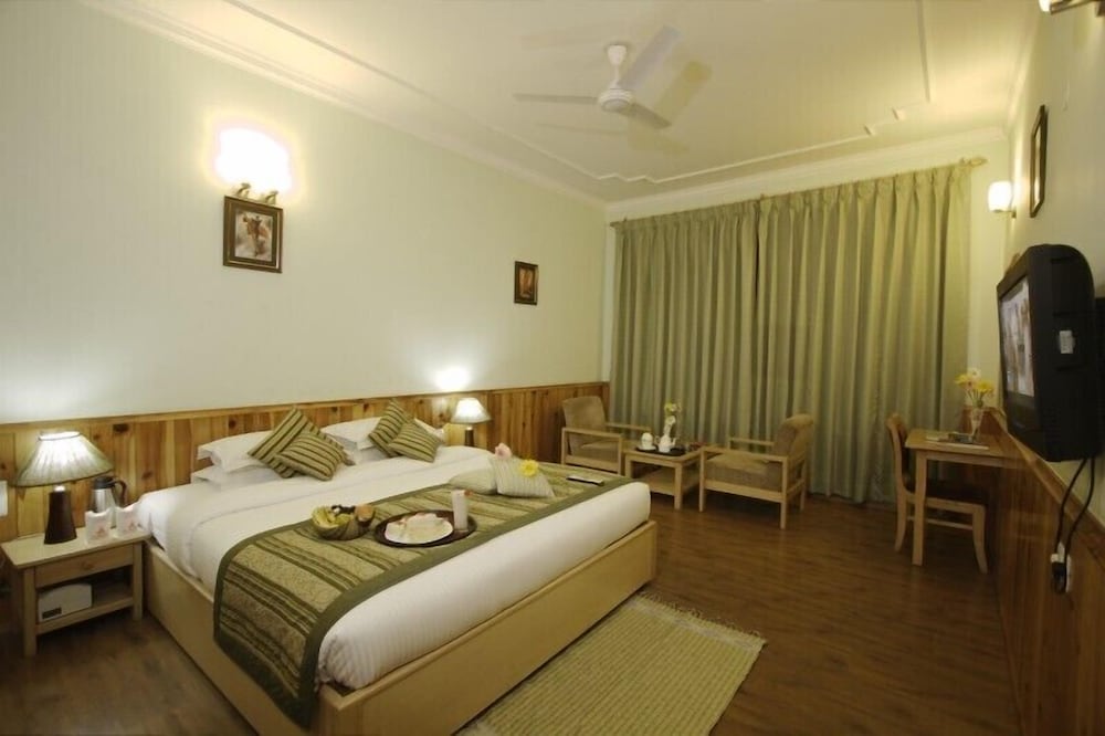 JJ by VIVAAN RESORTS