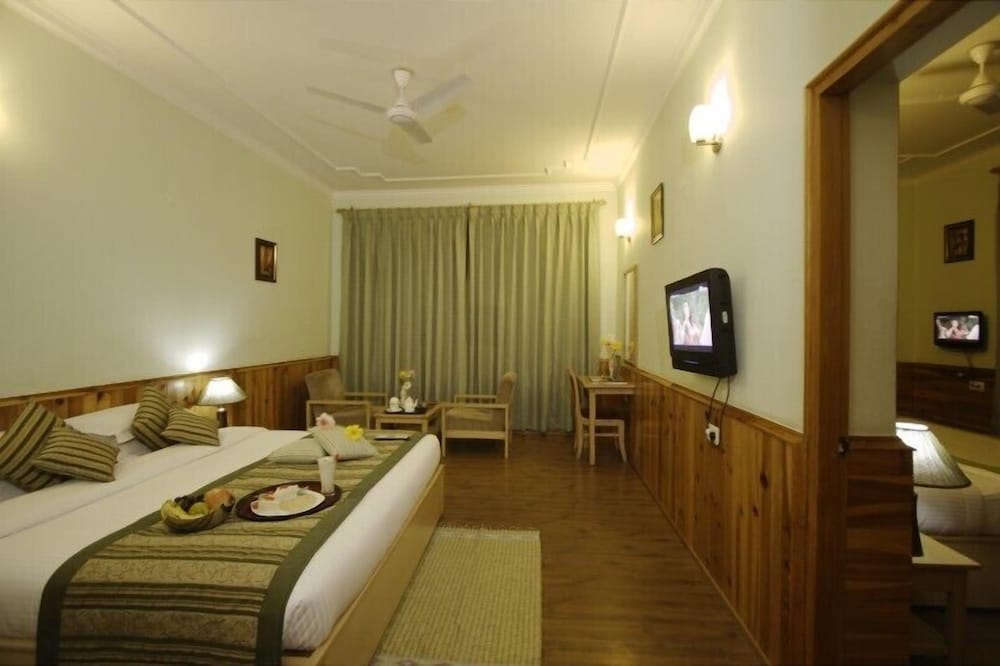 JJ by VIVAAN RESORTS