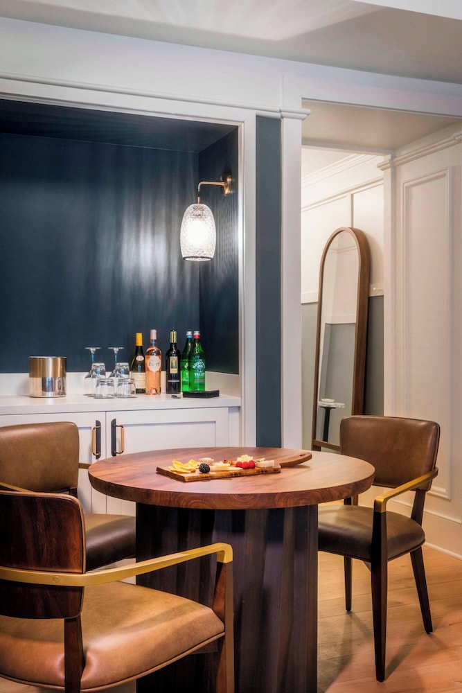 Perry Lane Hotel, A Luxury Collection Hotel, Savannah